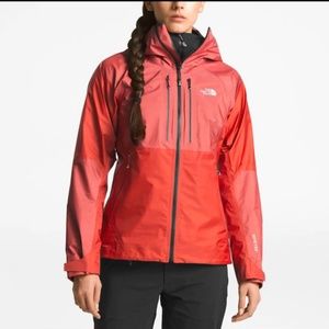 WOMEN'S SUMMIT L5 FUSEFORM™ GTX C-KNIT™ JACKET